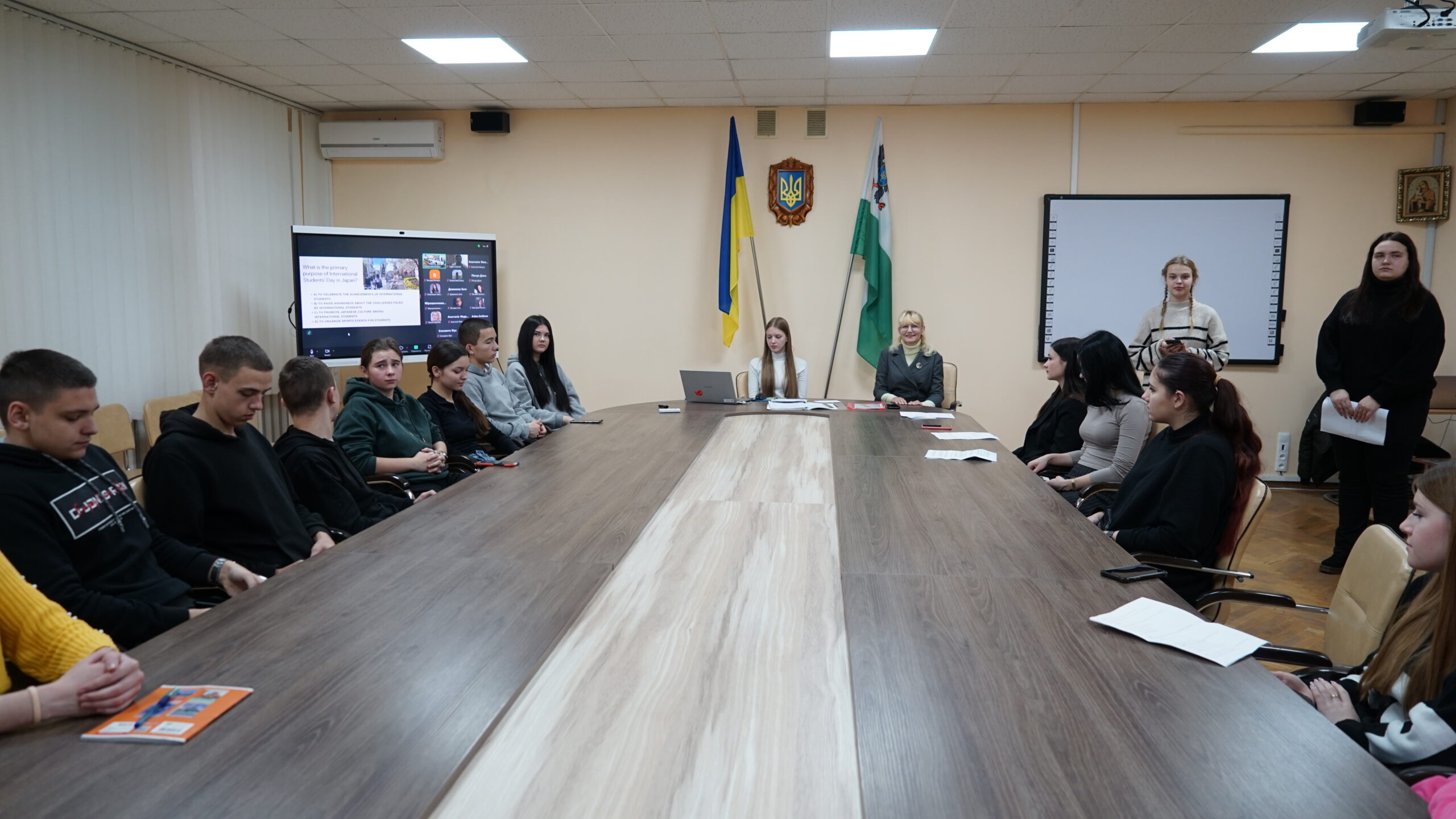 Міжвузівське інтерактивне заняття з англійської мови «Міжнародний день студента в країнах світу»