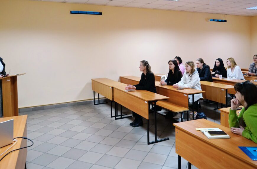 🎙️ Юриспруденція й детективи ……
