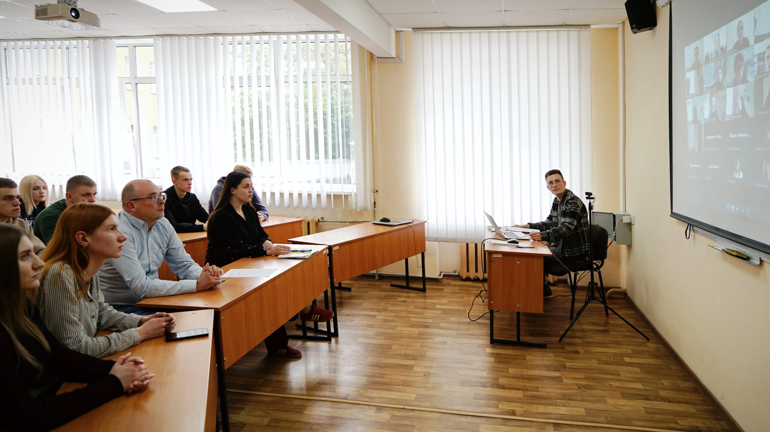 🔍 Юридична клініка ПАУ: Кейси довічного позбавлення волі в Україні