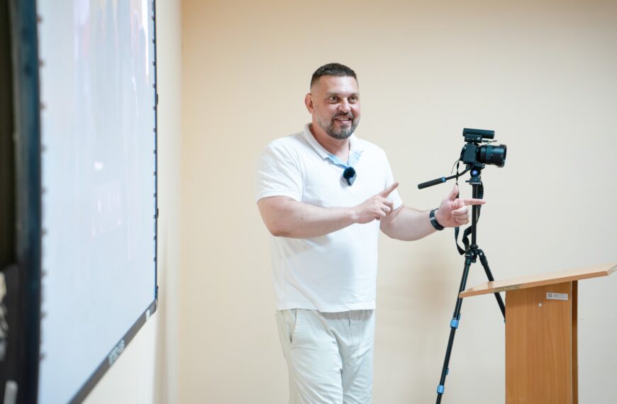Зустріч з Володимиром Золкіним