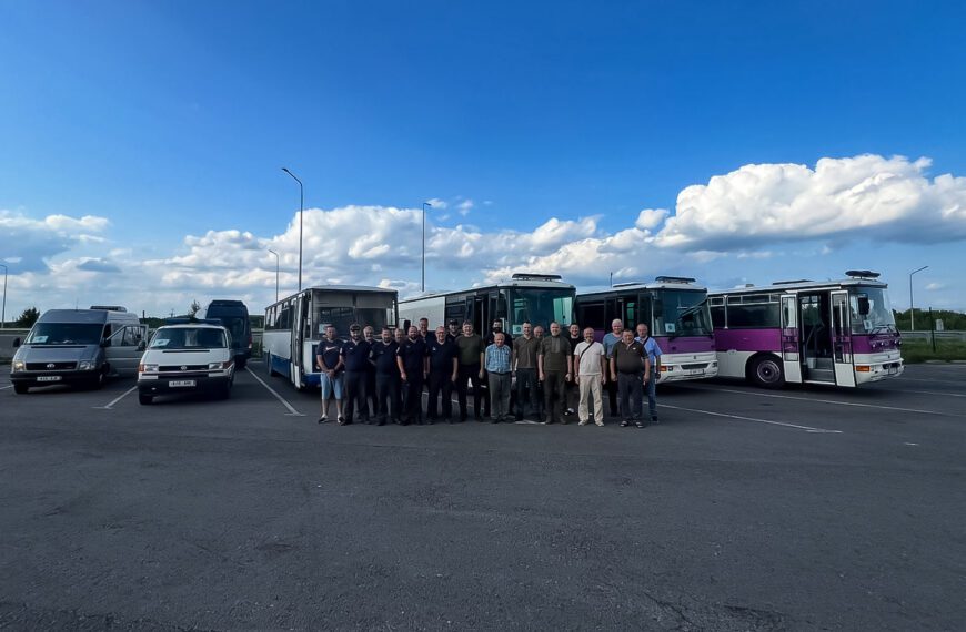 Передача спеціалізованих автобусів Академії