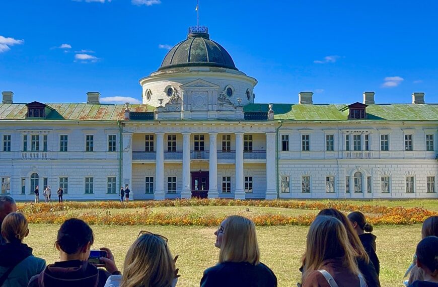 Осінь в осередку українського мистецтва 🎨🍂