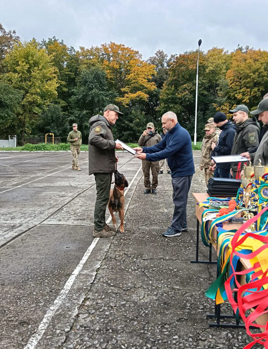 photo_2025-10-10_14-57-33