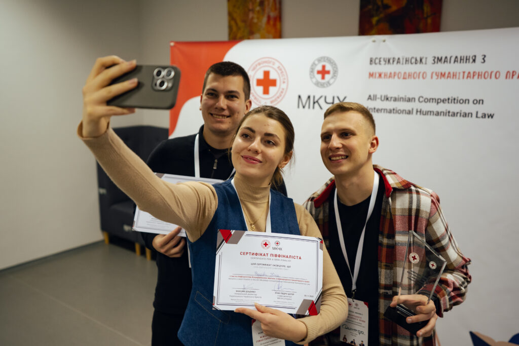 Команда ПАУ — бронзовий призер Всеукраїнських змагань з міжнародного гуманітарного права 2025!