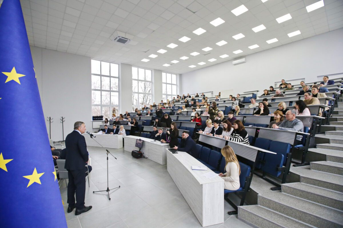 600226005_1156435543329550_2419779129249441238_n