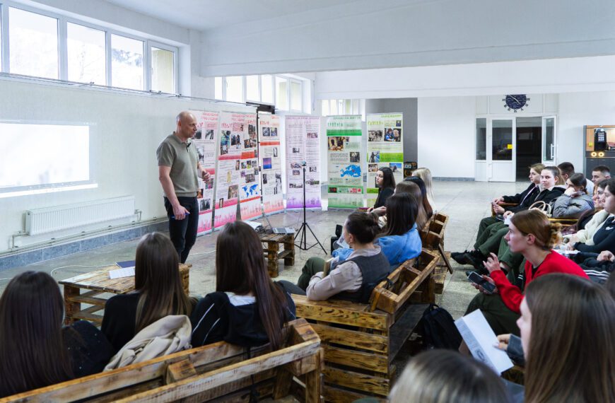 Лекція для майбутніх юристів присвячена боротьбі з дискримінацією