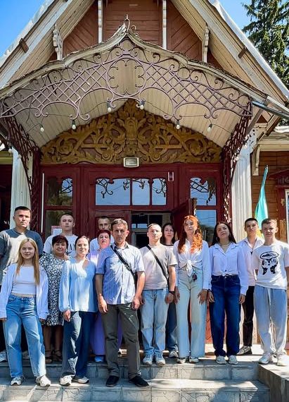 Зустріч курсантів ПАУ із військовим кореспондентом